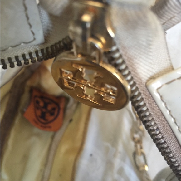 Purse - Picture 2 of 5